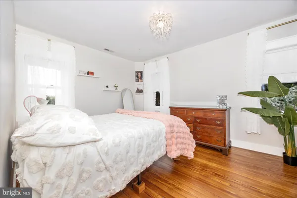 $670,000 | 2 East 14th Street, Frederick, MD 21701