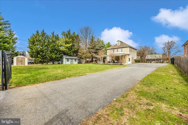 $670,000 | 2 East 14th Street, Frederick, MD 21701