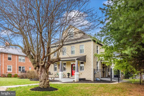 $670,000 | 2 East 14th Street, Frederick, MD 21701