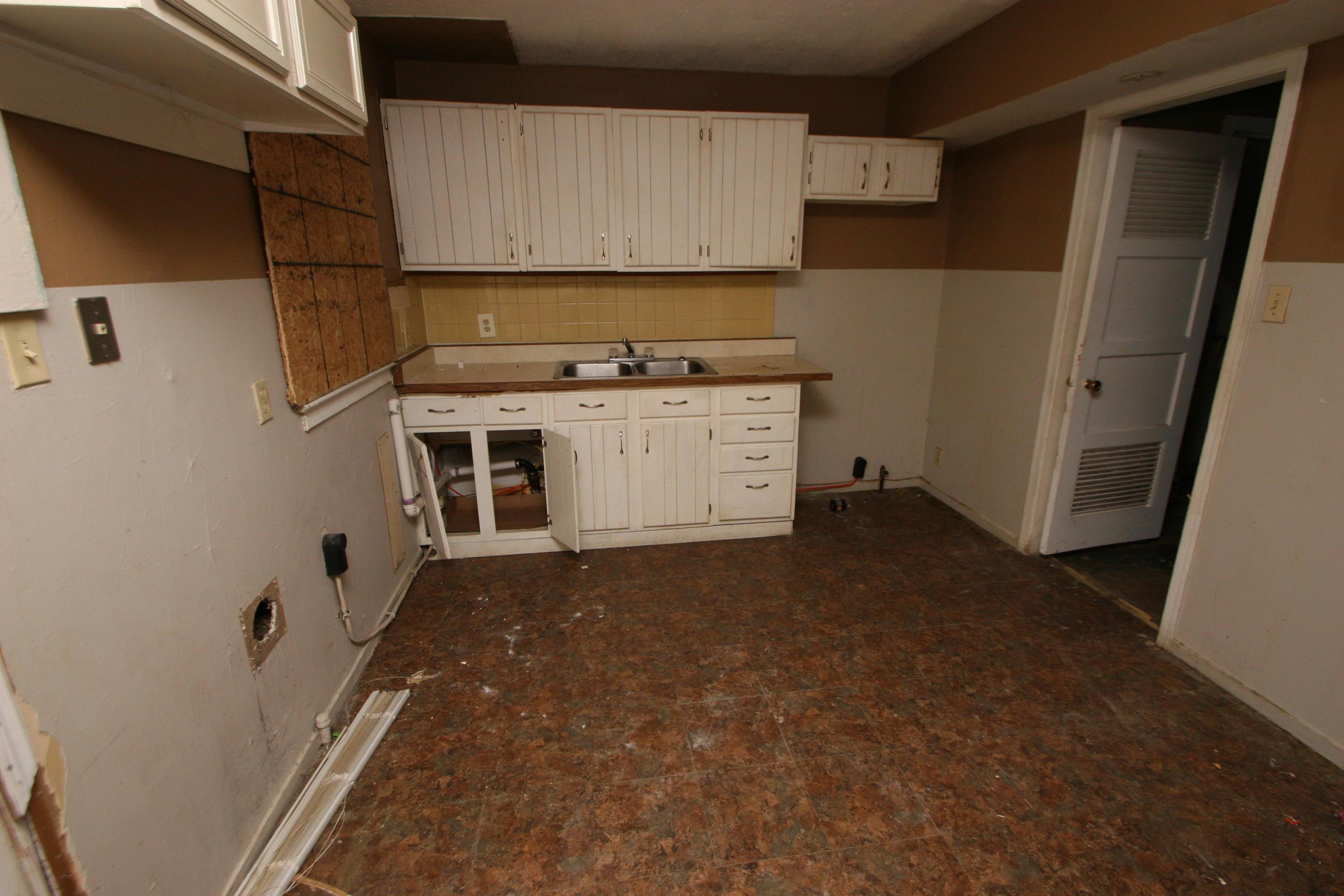 662-664 South Hamilton Road Whitehall, OH 43213 - Photo 12 of 26