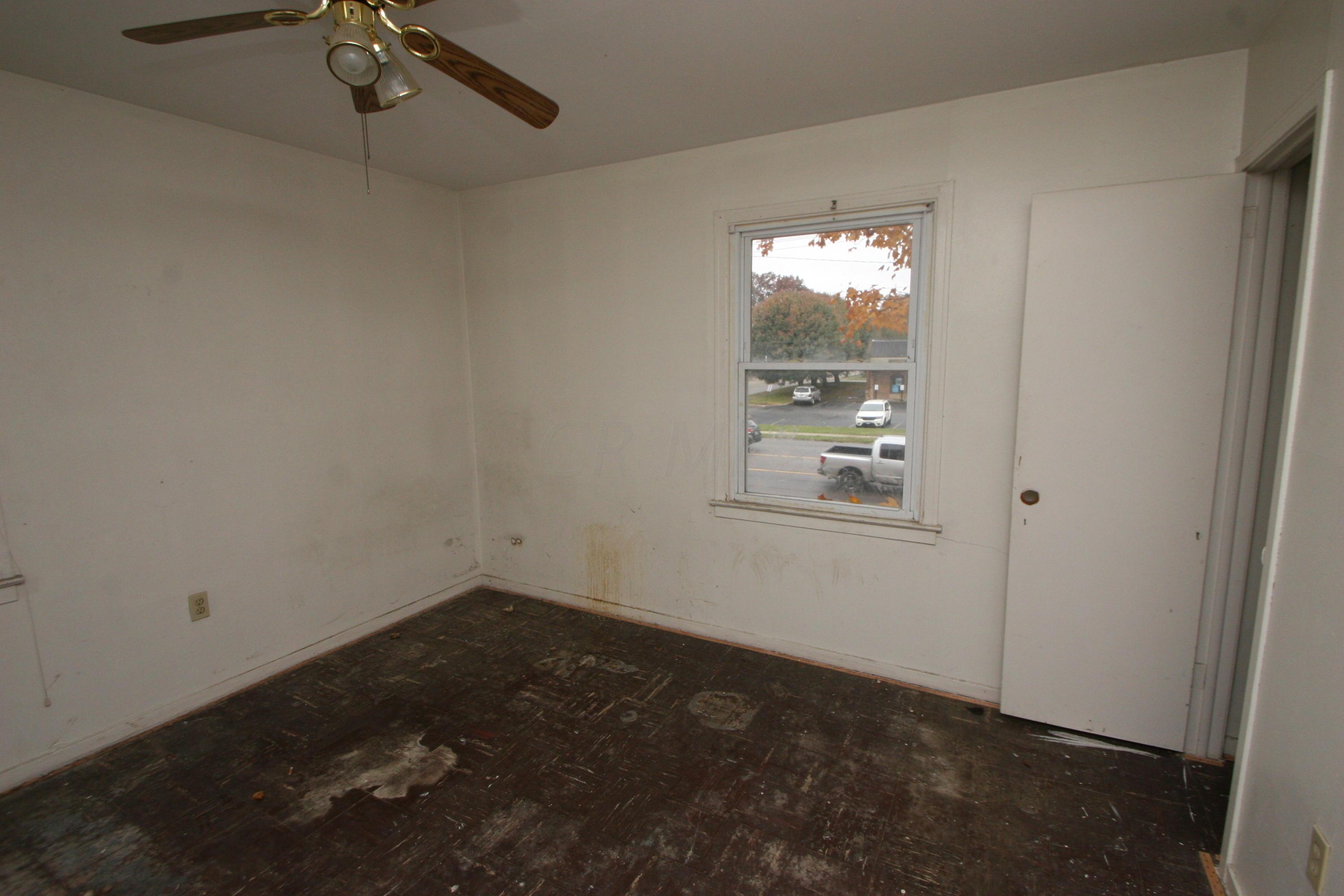 662-664 South Hamilton Road Whitehall, OH 43213 - Photo 19 of 26