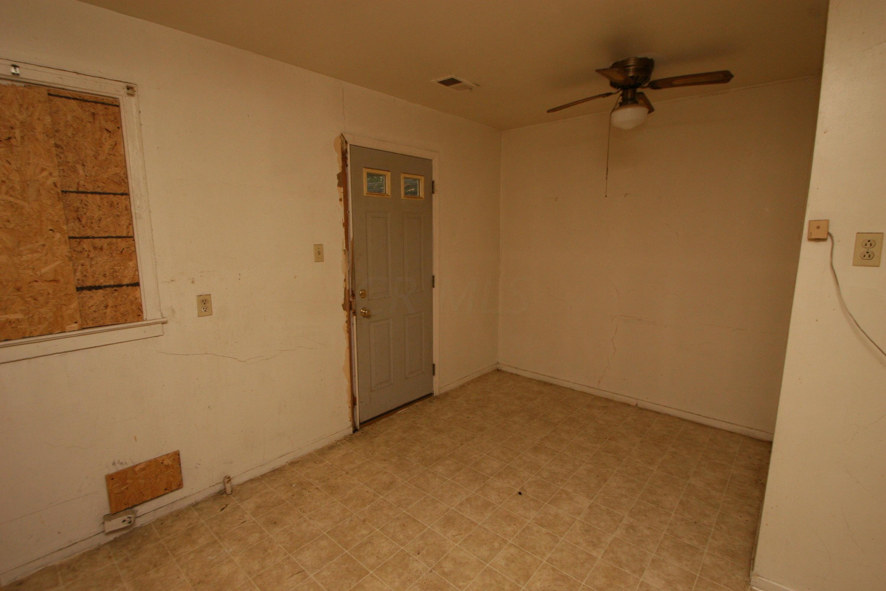662-664 South Hamilton Road Whitehall, OH 43213 - Photo 22 of 26