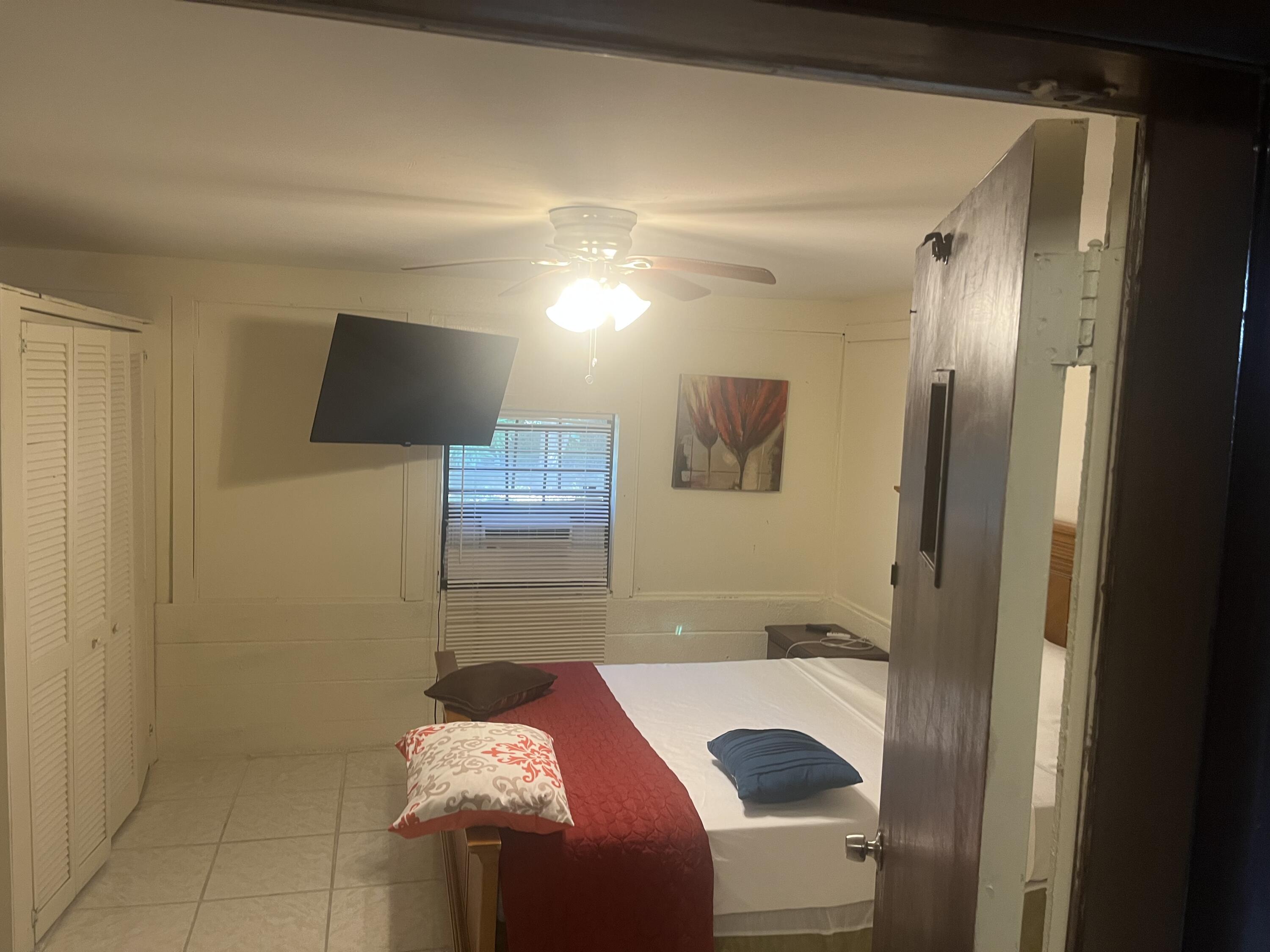 1706 Colonial Road Fort Pierce, FL 34950 - Photo 10 of 12 adeline7