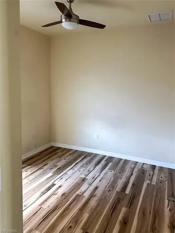 $3,000 | 2350 Heydon Circle East, Naples, FL 34120