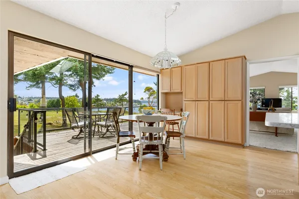 $1,139,000 | 1204 Northeast Leisure Street, Coupeville, WA 98239