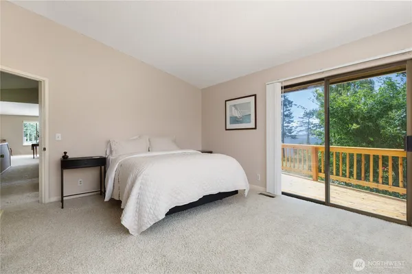 $1,139,000 | 1204 Northeast Leisure Street, Coupeville, WA 98239