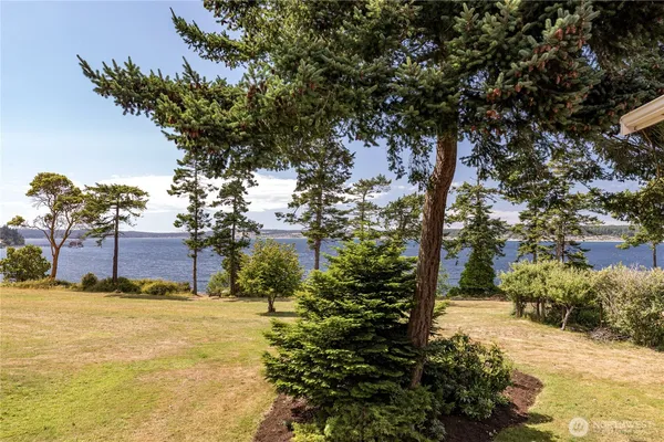$1,139,000 | 1204 Northeast Leisure Street, Coupeville, WA 98239