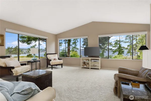 $1,139,000 | 1204 Northeast Leisure Street, Coupeville, WA 98239