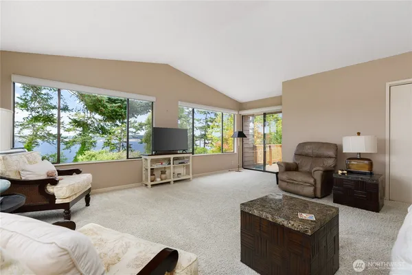 $1,139,000 | 1204 Northeast Leisure Street, Coupeville, WA 98239