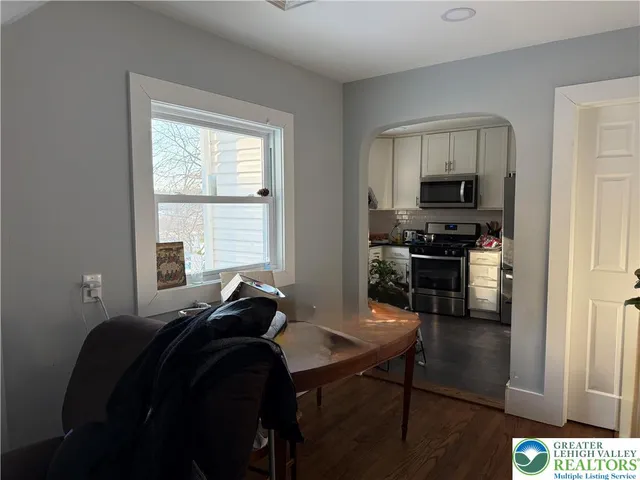 $285,000 | 15 Elm Street, East Stroudsburg, PA 18301