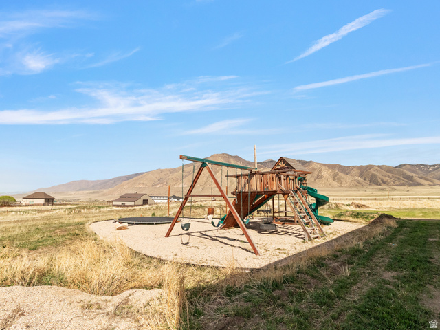 2558 Mountain Glen Road Tooele, UT 84074 - Photo 43 of 68