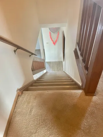 $349,900 | 1122 Bradbury Circle, Carol Stream, IL 60188