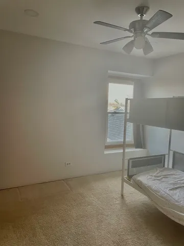 $349,900 | 1122 Bradbury Circle, Carol Stream, IL 60188