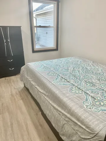 $349,900 | 1122 Bradbury Circle, Carol Stream, IL 60188