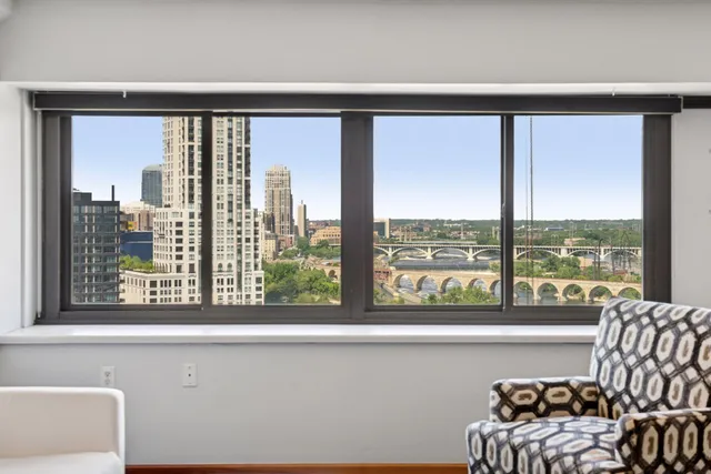 $160,000 | 1920 South 1st Street, Unit 1502, Minneapolis, MN 55454