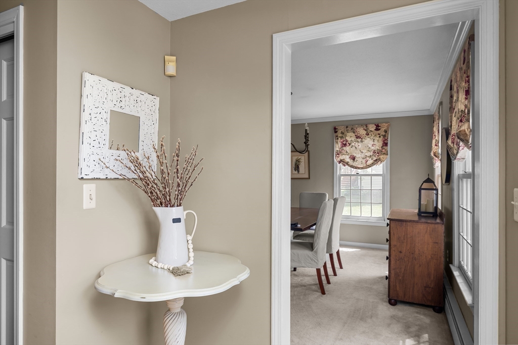 4 Noel Road Andover, MA 01810 - Photo 3 of 21 Gallery Image 3