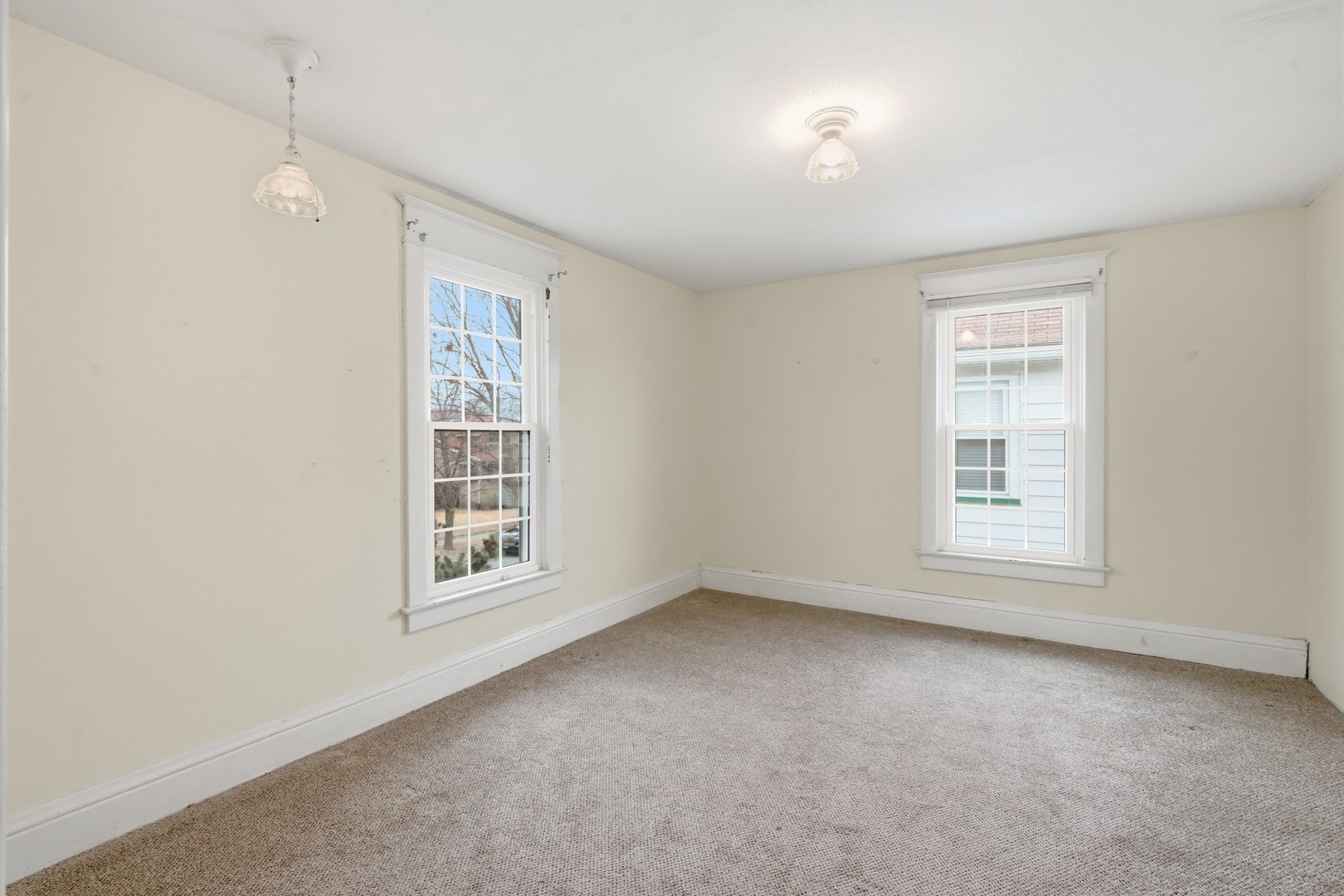 2011 15th Street Moline, IL 61265 - Photo 18 of 36