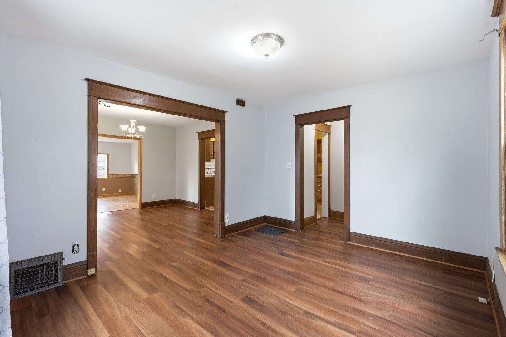 2011 15th Street Moline, IL 61265 - Photo 9 of 36