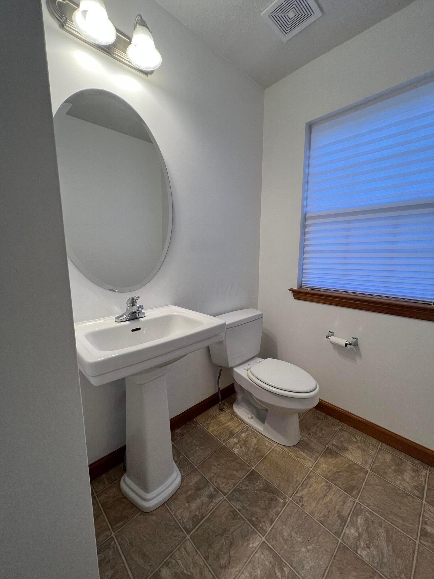 16362 Smith Road Fredericktown, OH 43019 - Photo 29 of 44 Half bath