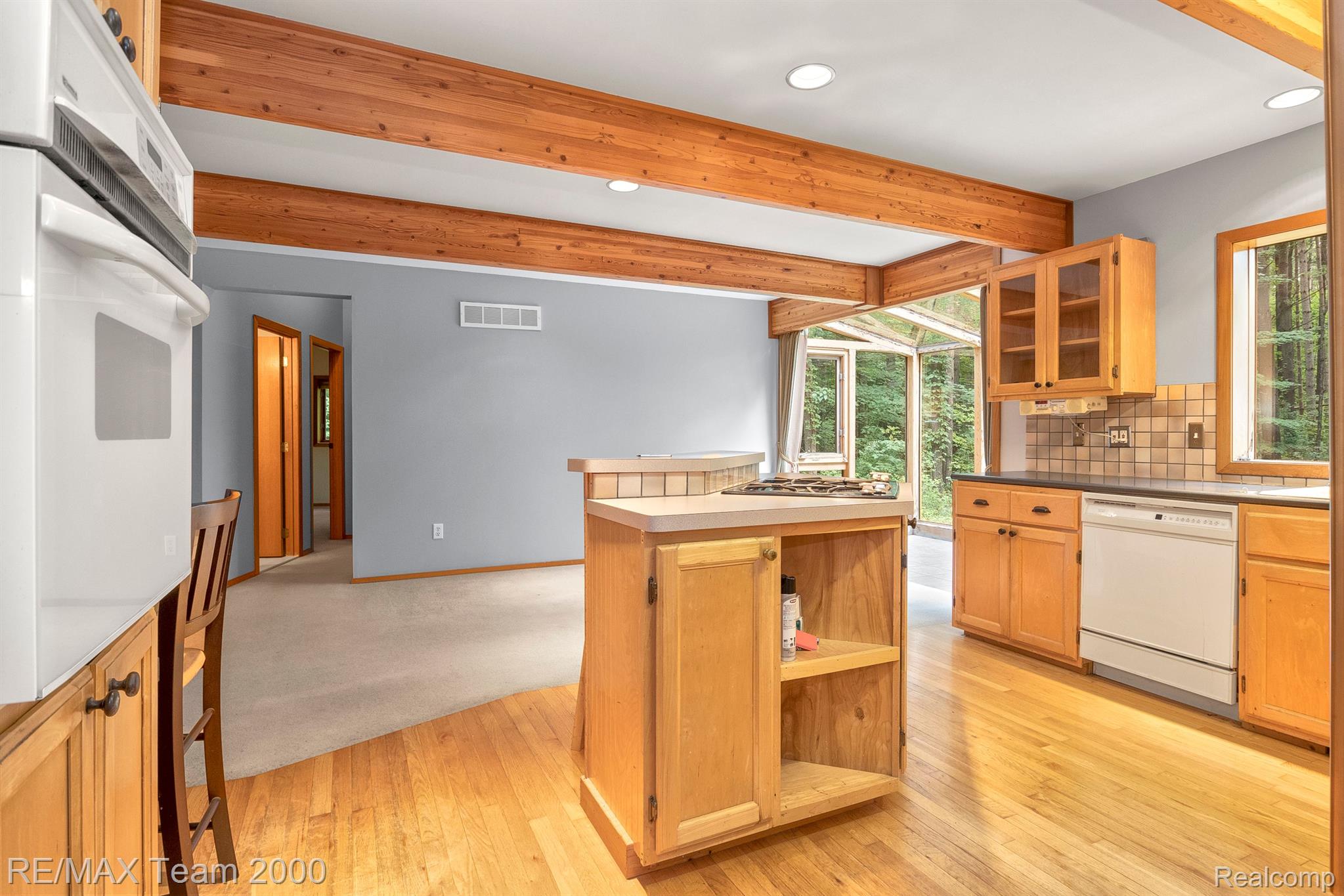11993 Commerce Road Milford, MI 48380 - Photo 18 of 60