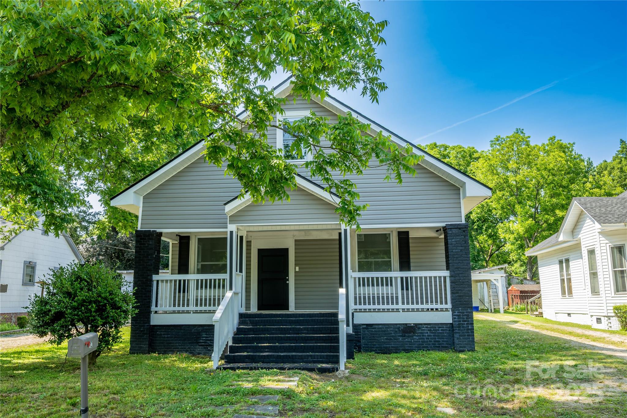 112 Hampton Street Chester, SC 29706 - Photo 3 of 29
