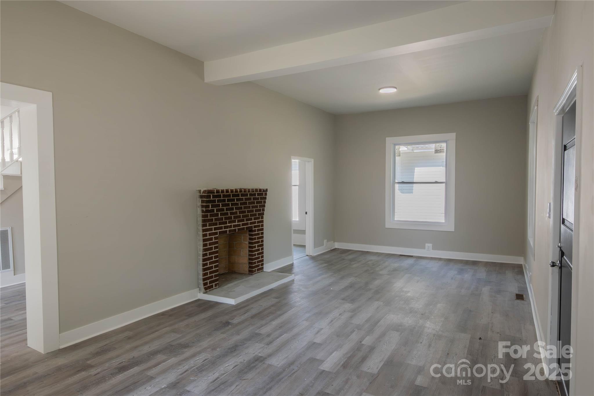 112 Hampton Street Chester, SC 29706 - Photo 8 of 29