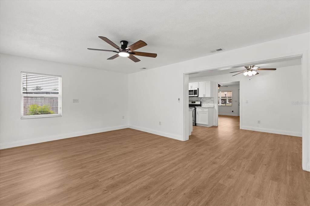 210 Kensington Road DeLand, FL 32724 - Photo 11 of 30