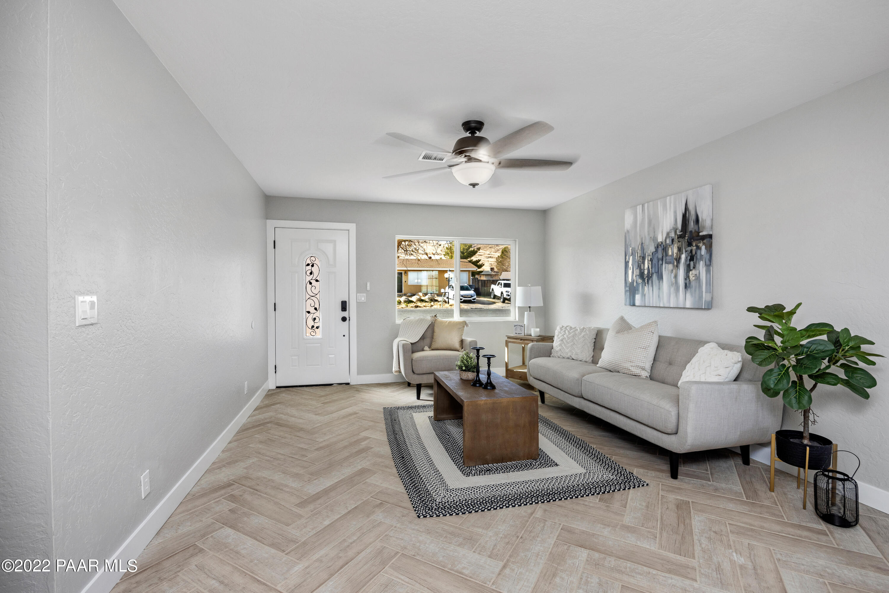 3355 North Tower Road Prescott Valley, AZ 86314 - Photo 6 of 25 006_Living Room