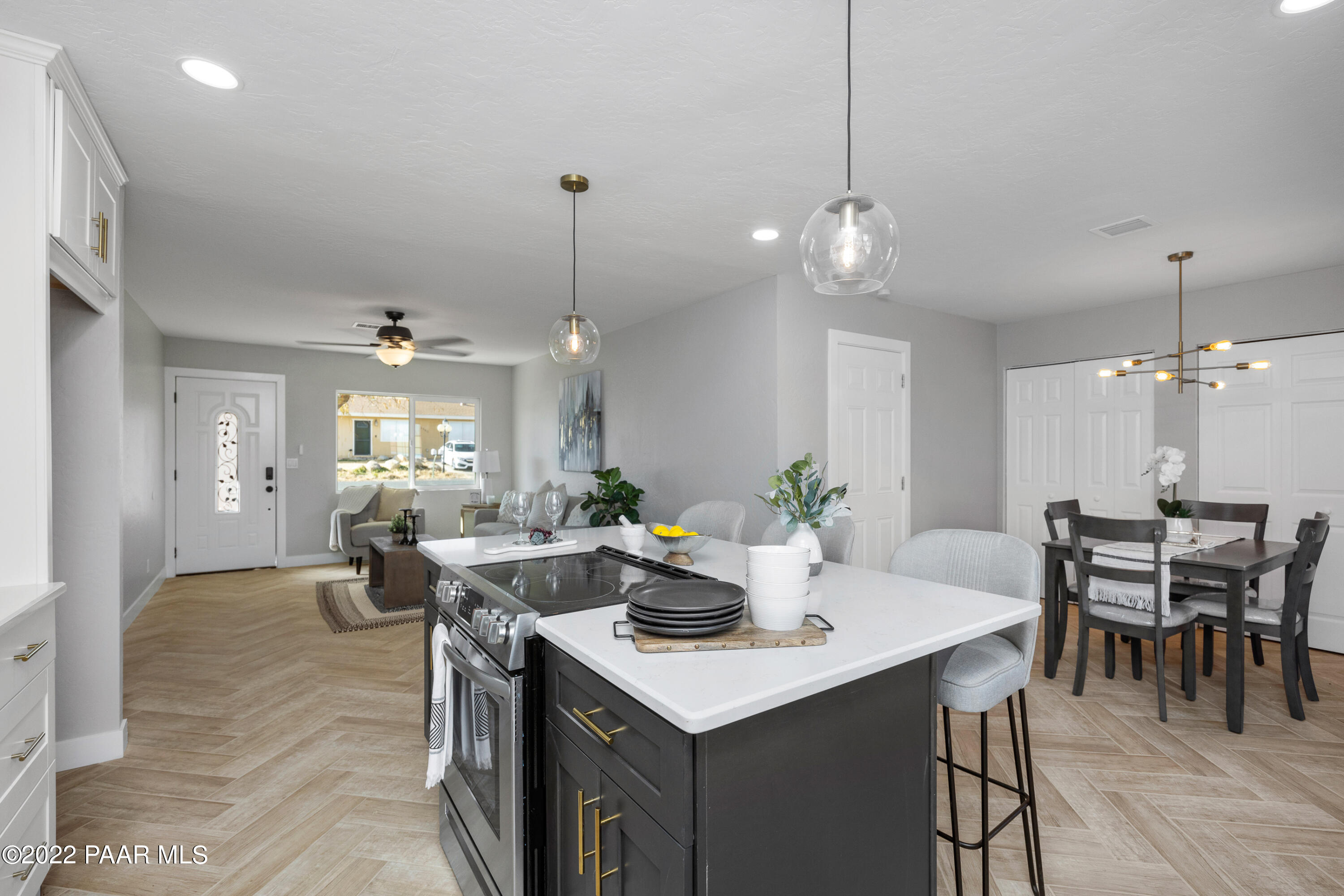 3355 North Tower Road Prescott Valley, AZ 86314 - Photo 10 of 25 010_Kitchen