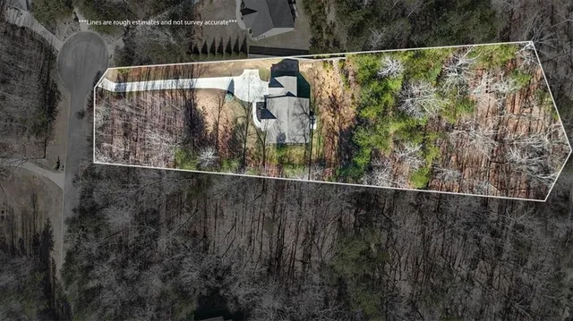 a picture of a bathroom