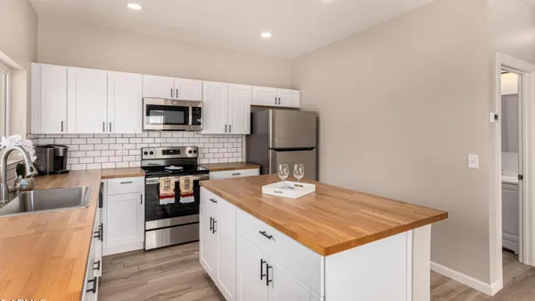 $1,899 | 2746 West Pima Street, Unit 2, Phoenix, AZ 85009