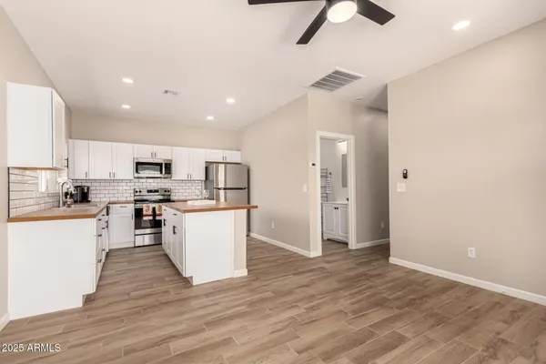 $1,899 | 2746 West Pima Street, Unit 2, Phoenix, AZ 85009