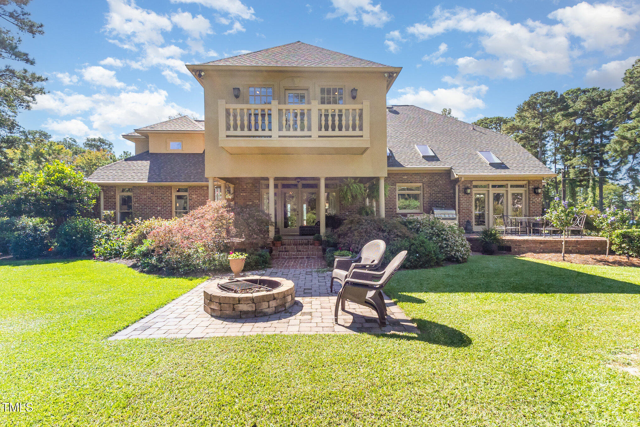 1160 Country Club Road Smithfield, NC 27577 - Photo 72 of 95 076_kv0a1151-edit_318