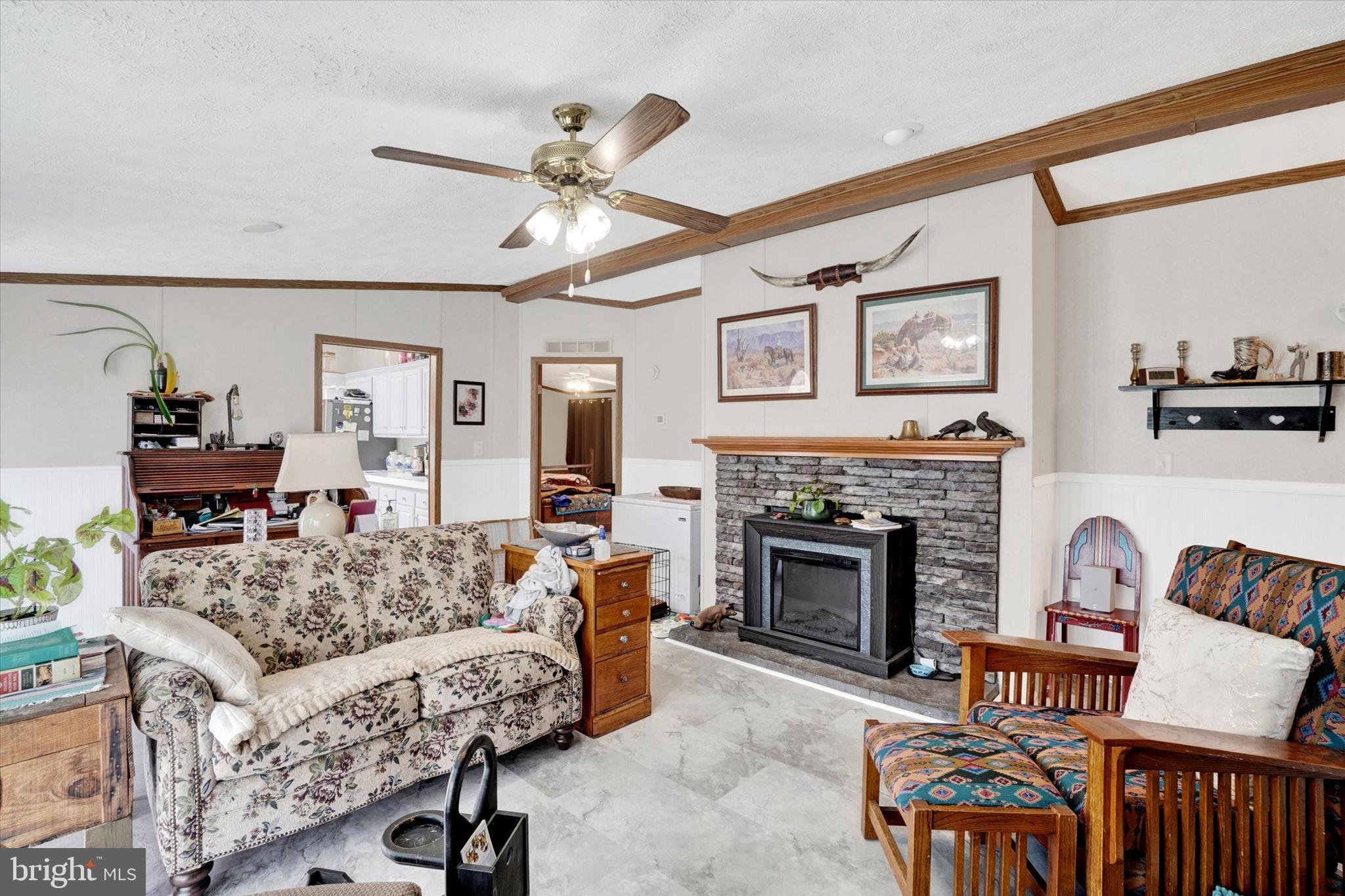 148 Broadwing Drive Hanover, PA 17331 - Photo 5 of 19