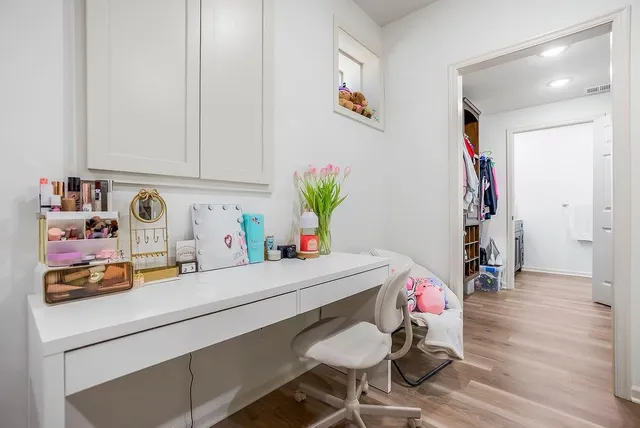 $525,000 | 4244 Southwest Stoney Brook Drive, Lee's Summit, MO 64082