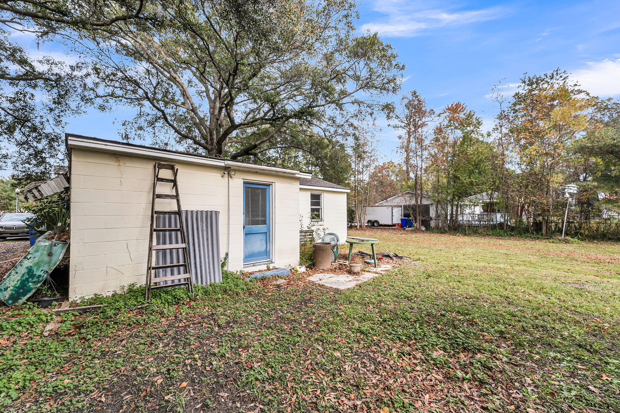 1849 Dogwood Road Charleston, SC 29414 - Photo 20 of 23 1849 Dogwood Road