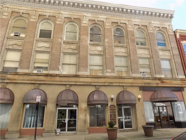 $590 | 51 West Main Street, Unit 2, Uniontown, PA 15401