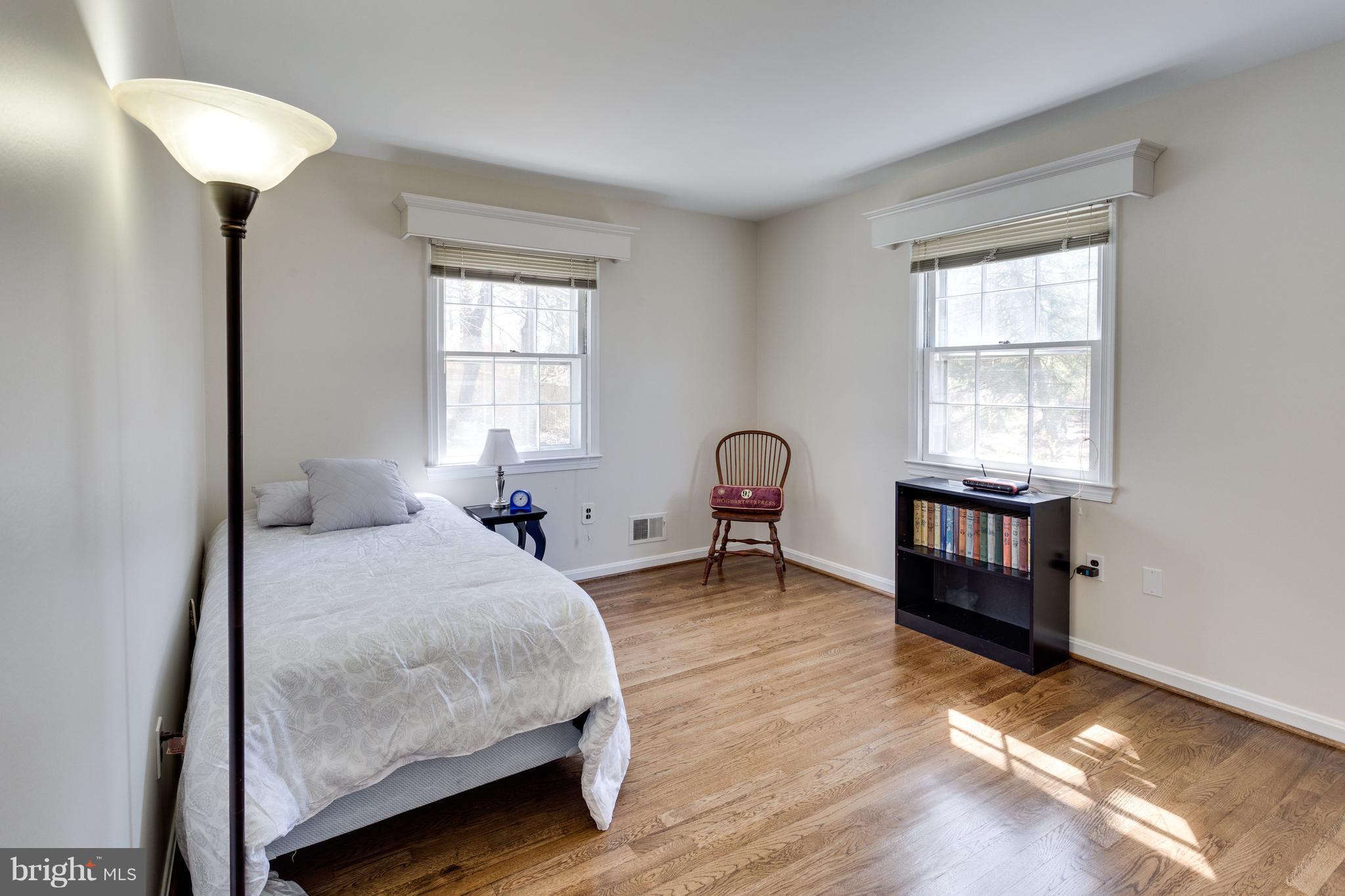 1219 Old Stable Road McLean, VA 22102 - Photo 20 of 29 Bedroom