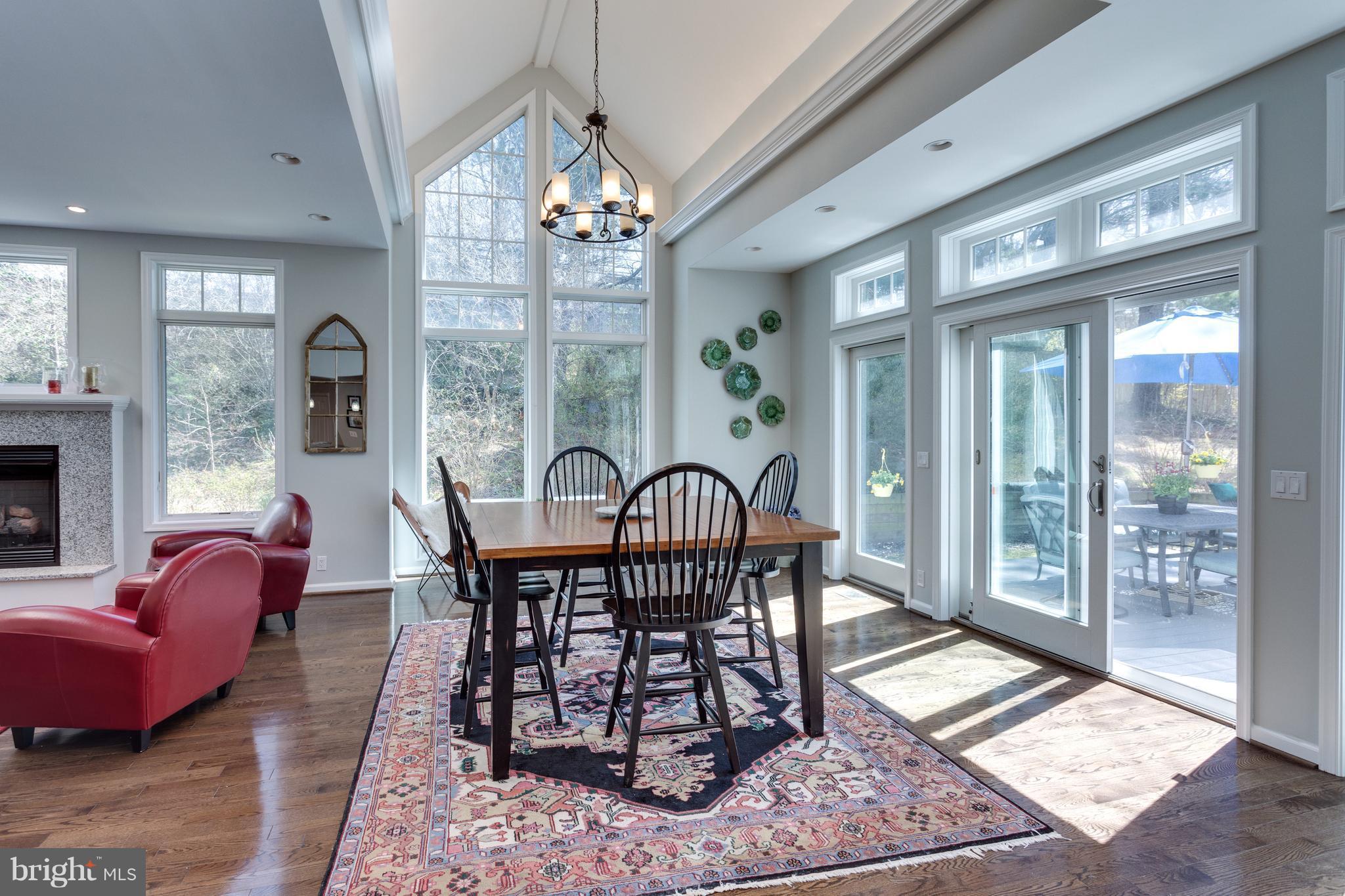1219 Old Stable Road McLean, VA 22102 - Photo 8 of 29 Breakfast Area
