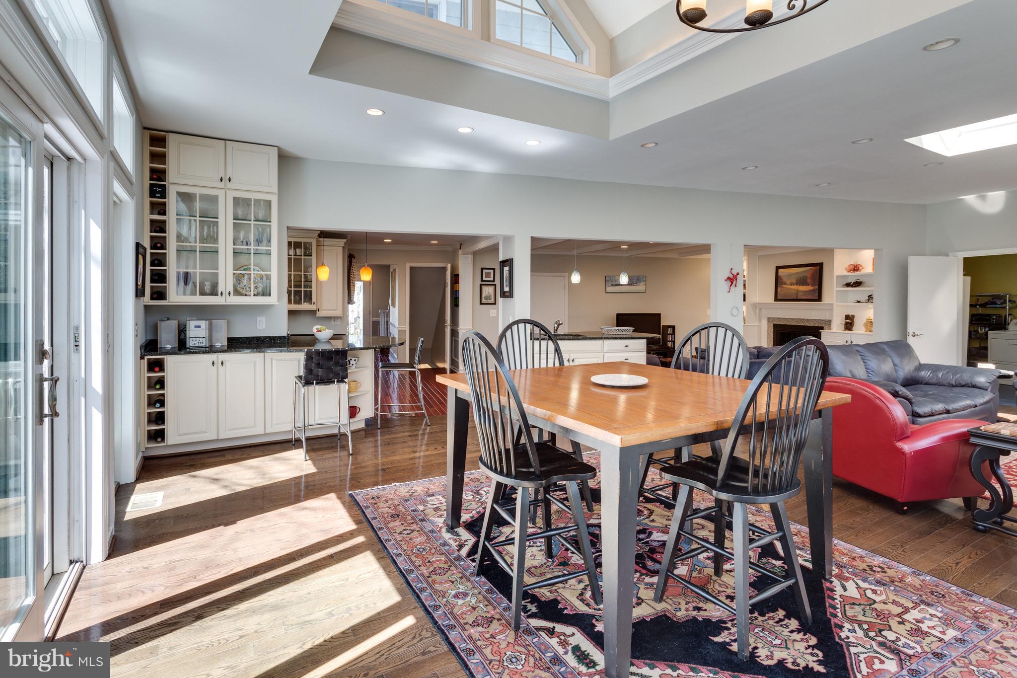 1219 Old Stable Road McLean, VA 22102 - Photo 10 of 29 Breakfast Area