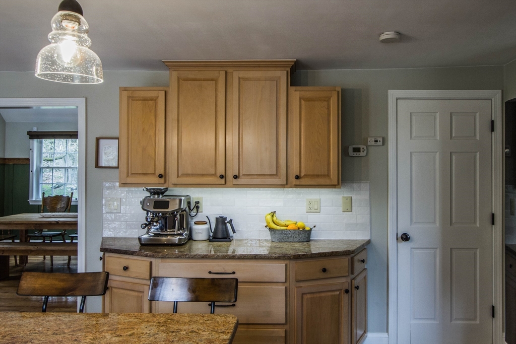 692 Cronin Road Warren, MA 01585 - Photo 16 of 42