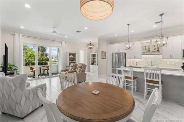 $895,000 | 517 Southwest Ocean Boulevard, Stuart, FL 34994