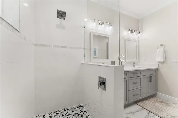 $895,000 | 517 Southwest Ocean Boulevard, Stuart, FL 34994