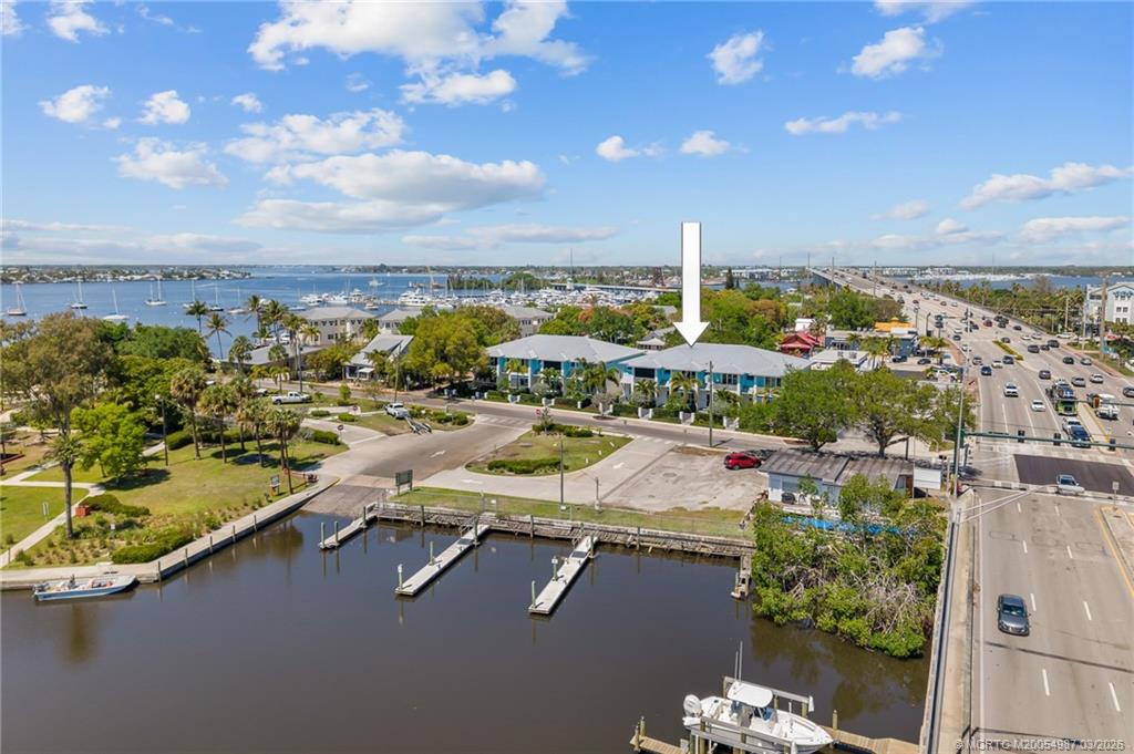 517 Southwest Ocean Boulevard Stuart, FL 34994 - Photo 3 of 45