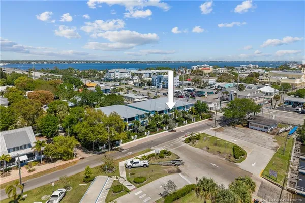 $895,000 | 517 Southwest Ocean Boulevard, Stuart, FL 34994