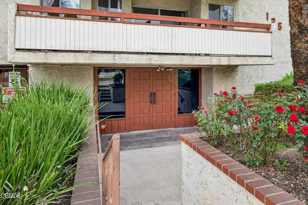 $515,000 | 125 South Sierra Madre Boulevard, Unit 304, Pasadena, CA 91107