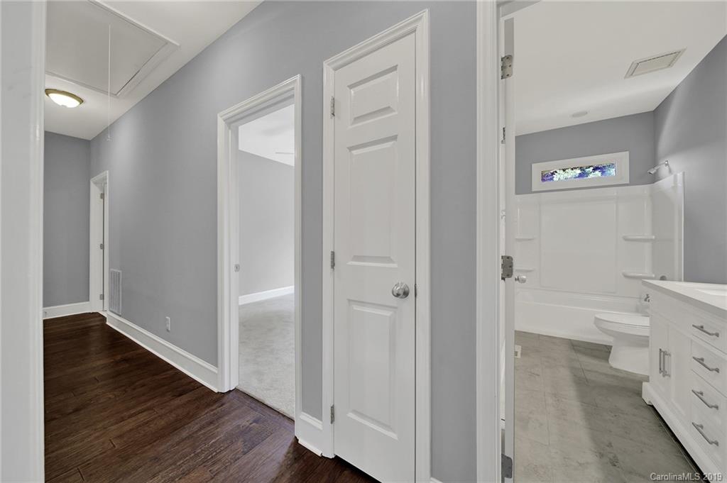 715 Beacon Knoll Lane Fort Mill, SC 29708 - Photo 18 of 33 Gallery Image 18