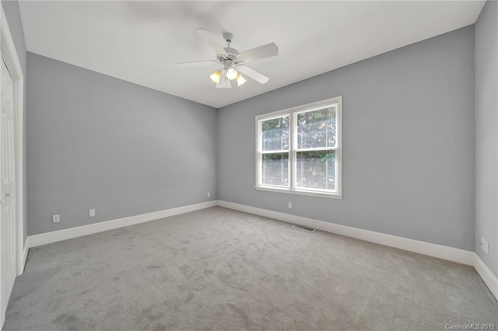 715 Beacon Knoll Lane Fort Mill, SC 29708 - Photo 20 of 33 Gallery Image 20
