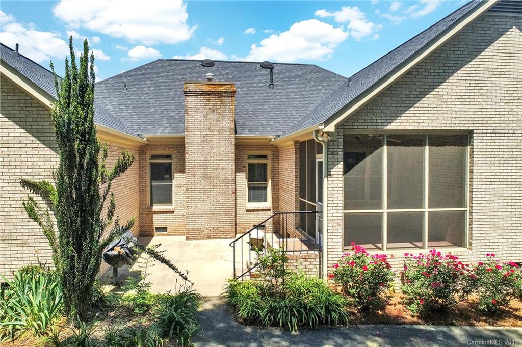 715 Beacon Knoll Lane Fort Mill, SC 29708 - Photo 26 of 33 Gallery Image 26