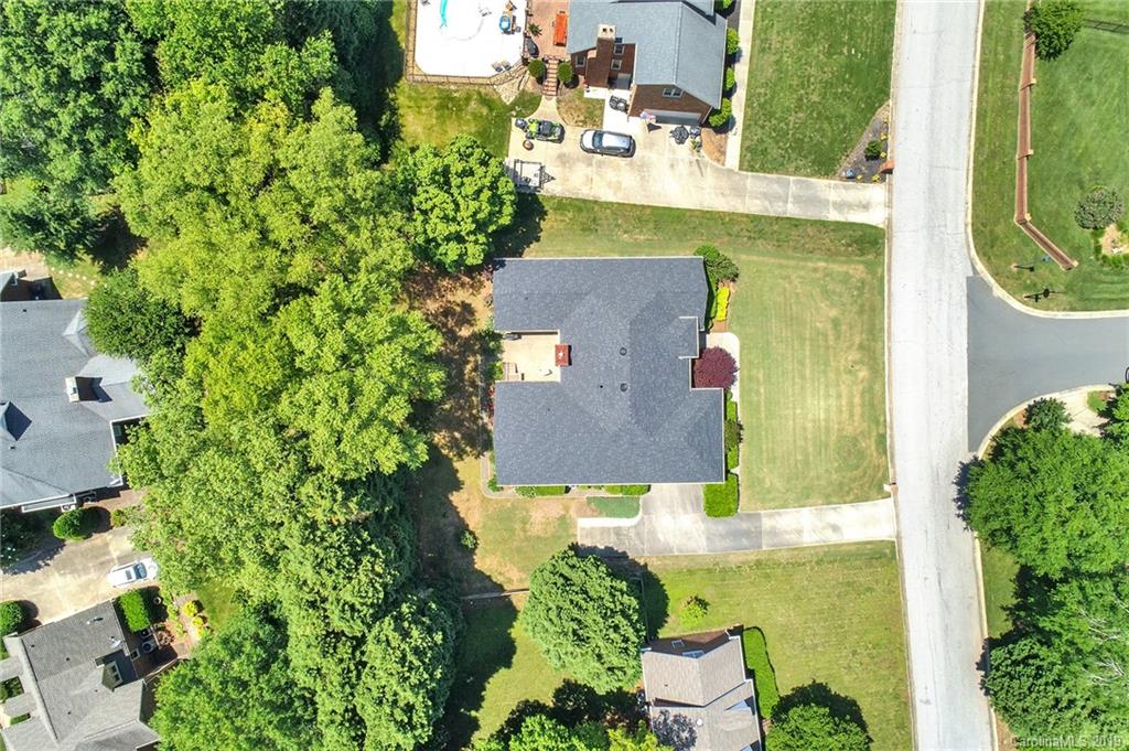 715 Beacon Knoll Lane Fort Mill, SC 29708 - Photo 32 of 33 Gallery Image 32